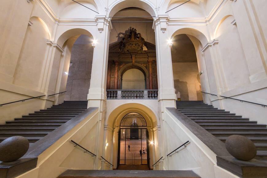 PilottaParma's tweet photo. Domenica 3 febbraio #domenicalmuseo ingresso gratuito ai musei della #pilotta aperti dalle 13.00 alle 19.00. Non perdete l’occasione per visitare i nuovi allestimenti del #TeatroFarnese della #GalleriaNazionale e del #MuseoArcheologico #oarma #arte #archeologia #museitaliani https://t.co/gQar4dETZD
