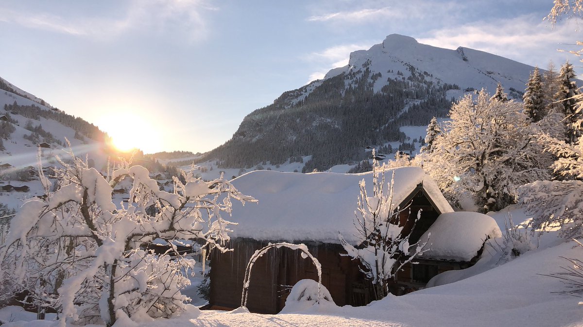 Encore une belle journée en vue @LaClusaz @AnnecyMountains  
#ambassadeurssavoiemontblanc