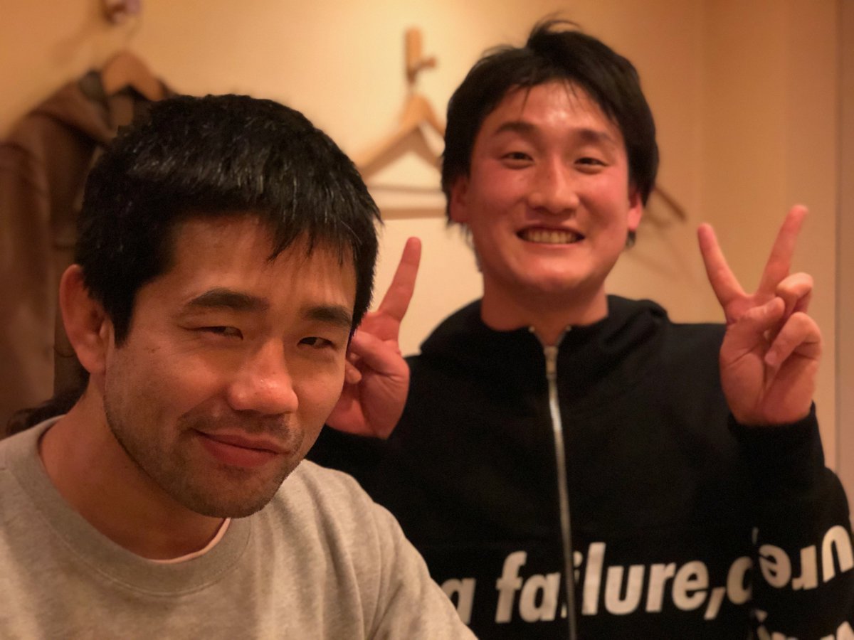 okada705's tweet photo. トンペーちゃんねるに、シュートボクシング坂本優起登場！次戦「2.11shootboxing act1.」について話しております！ #トンペー #シュートボクシング #SB #坂本優起 #格闘技やってる芸人 #人力車ファイター #yeahgo #shootboxing @pangohanman @sb_sakamo 
https://t.co/CfW513Ygej https://t.co/EtLa7P2l3V