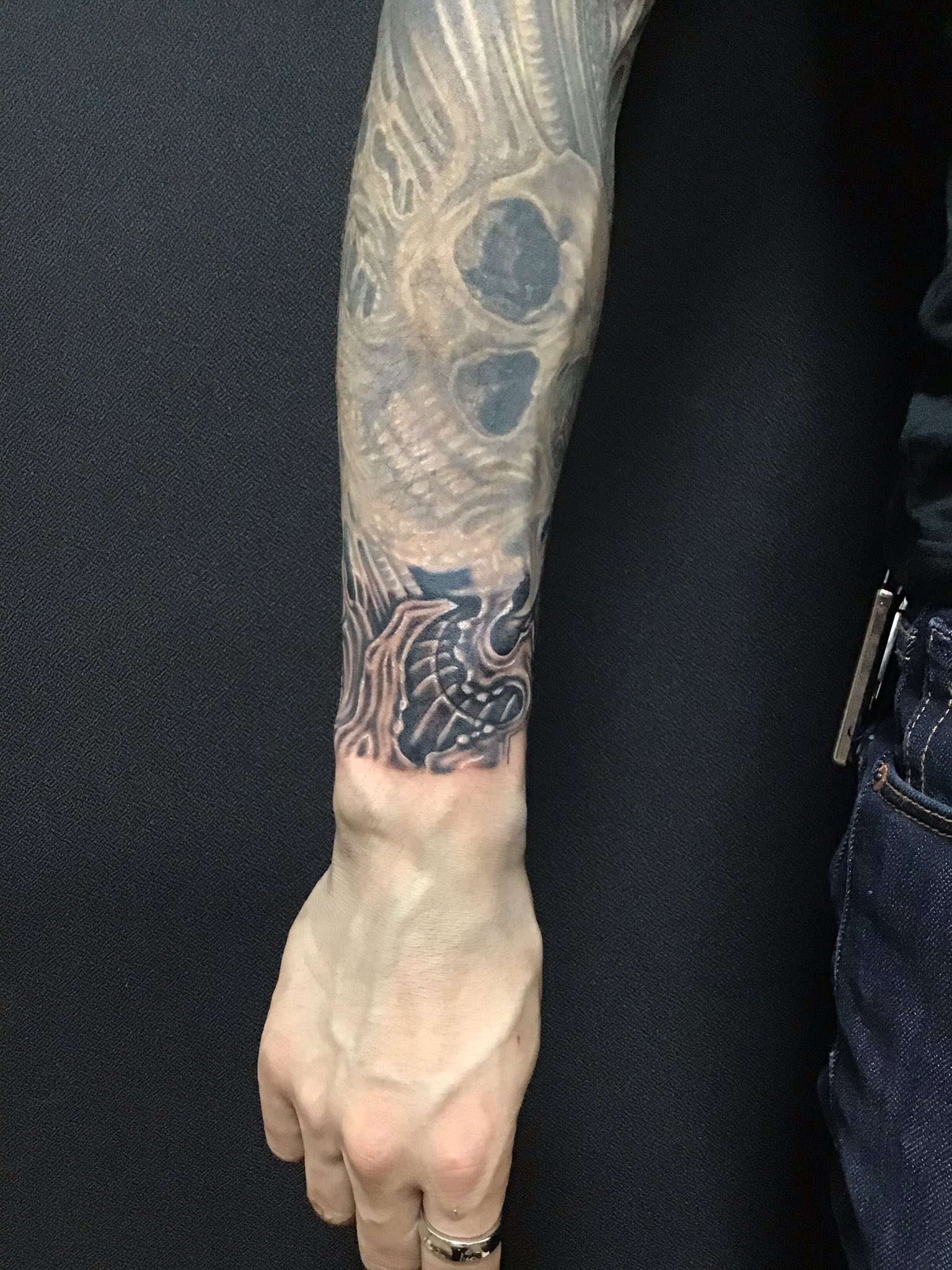 翔ぶが如く どうだ かっこいいだろ 腕延長 Tattoo Blackandgrey 入れ墨 T Co 8asoqwfosv Twitter