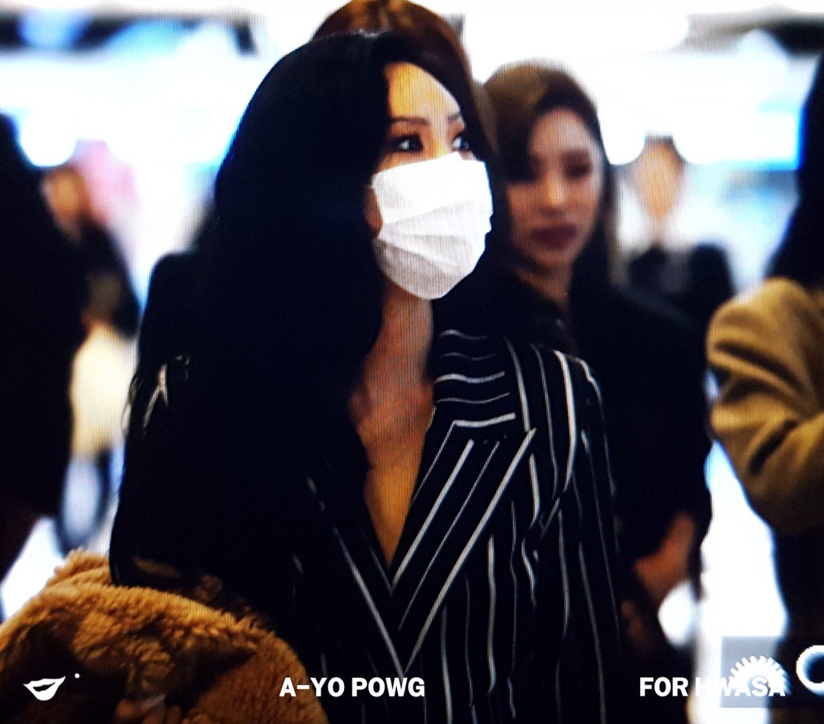 190202 김포공항 출국 프리뷰

오늘도 공항을 런웨이로 만드셨다😂
조심히 다녀오기야💋❤

#마마무 #화사