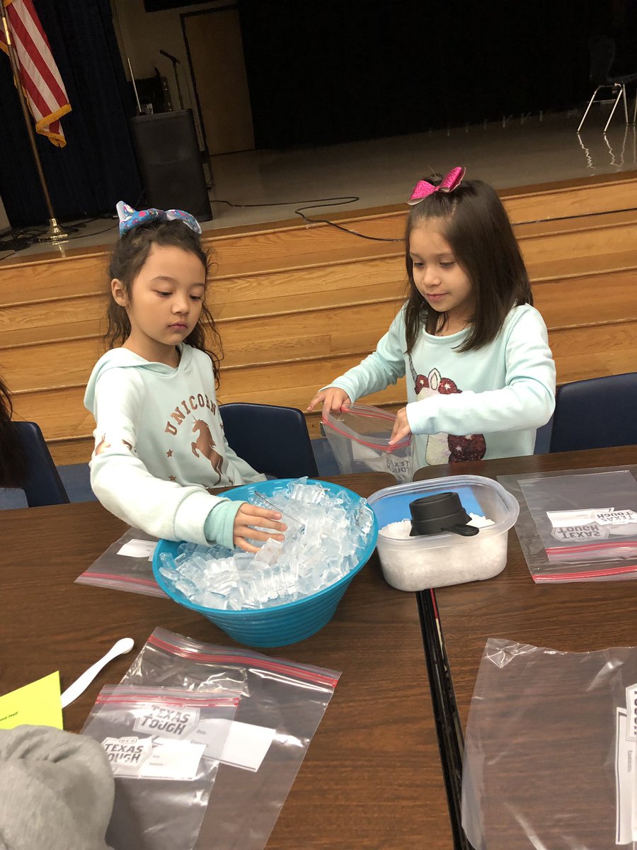 lisa_carrasco1's tweet photo. Thank you @mrskbconrad for an awesome early morning states of matter ice cream lab! #thisismurnin #solidorliquid 🍦🍦🍦🍦 https://t.co/t9t9GtUkVU
