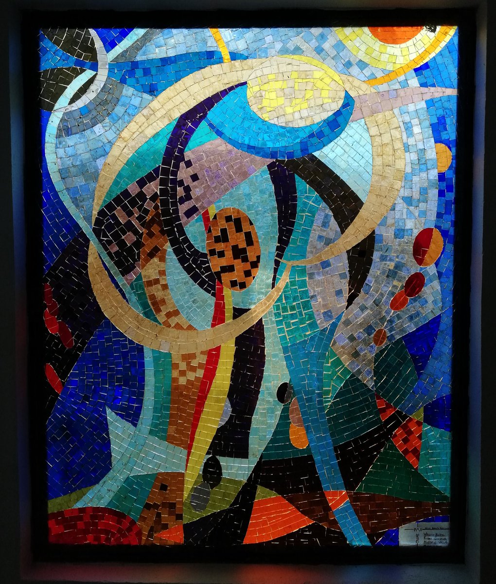 Ciegodelcamino's tweet image. El abrazo del Padre al hijo lastimado, hambriento y arrepentido lo llena de la dignidad de ser objeto del Amor más grande que existe. Vuelve