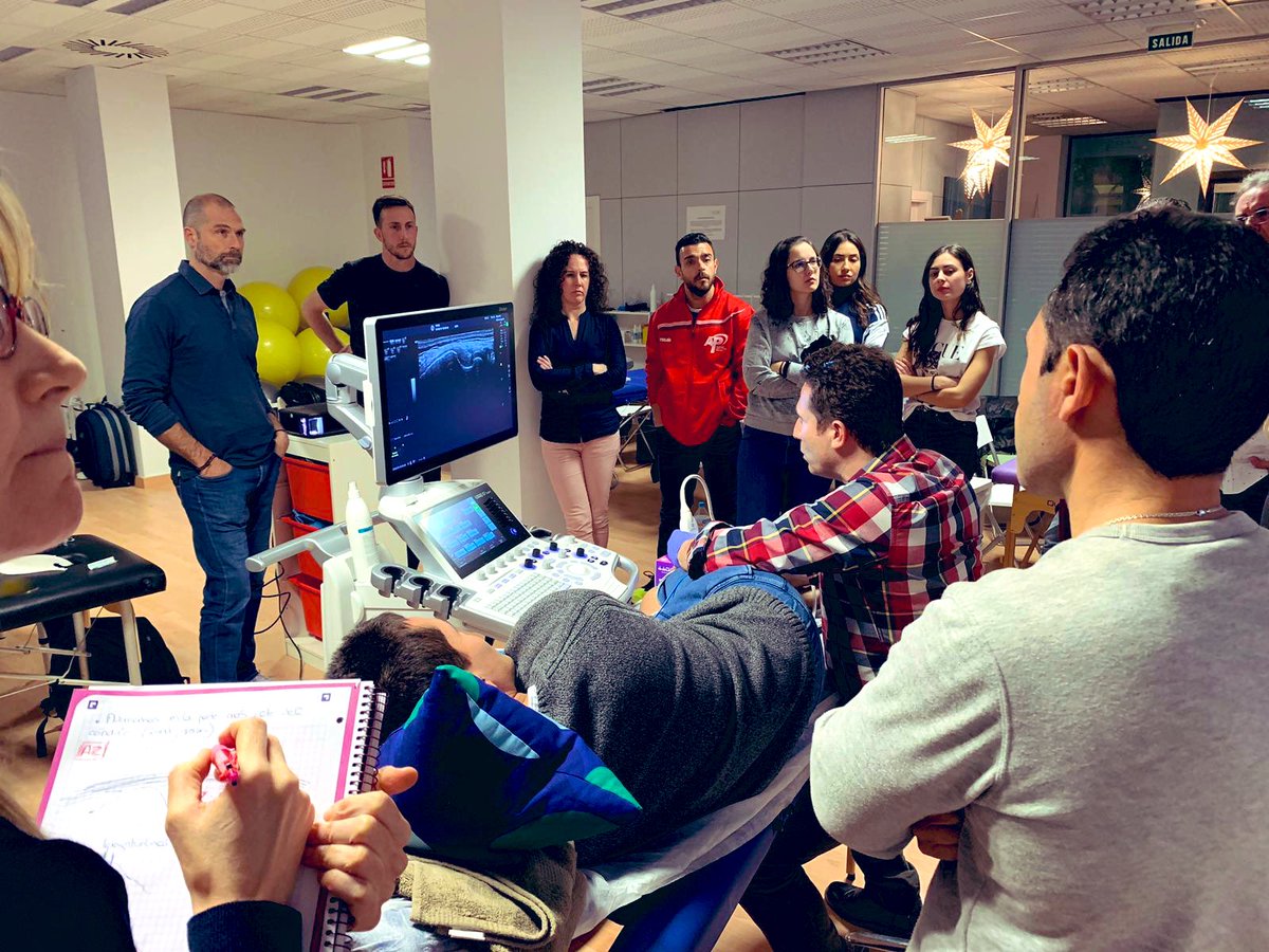 Seguimos con #laformacionmascompleta en #electrolisispercutánea con <a href="/ferminvalera/">Fermín Valera</a> <a href="/MVClinic/">MVClinic Institute</a> impartiendo el S2 en #Valencia <a href="/INSTEMA/">INSTEMA</a> 
<a href="/fisioespinola/">alberto espinola</a> @Pabloharriet <a href="/MinayaFran/">Fran Minaya</a> <a href="/primfisio/">PRIM Physio</a>