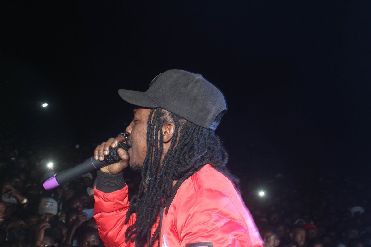 choccitymusic's tweet image. JOOOOOSSSSSS! Damn! 

We are short of words!!! Over 5000 Jos Fans came out for the CBN TOUR 2019. It was amazing! We Love y’all so much and thank you for coming out with your PVC’s to rock with us!!! #CBNTour2019 #ControlTheEconomy 

NEXT STOP - ABUJA (3rd Feb.)