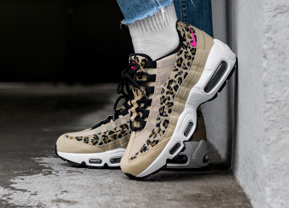 nike 95 leopard print