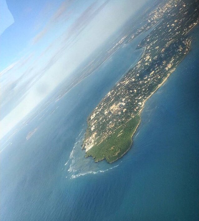 MyDaressalaam's tweet photo. Time to reflect on the beauty of Tanzania! ☀️❤️🌊🇹🇿 Have a great weekend all...
#daressalaam #tanzania #weekendvibes 

📸: gianpagp on IG https://t.co/NlAOoMUXnc