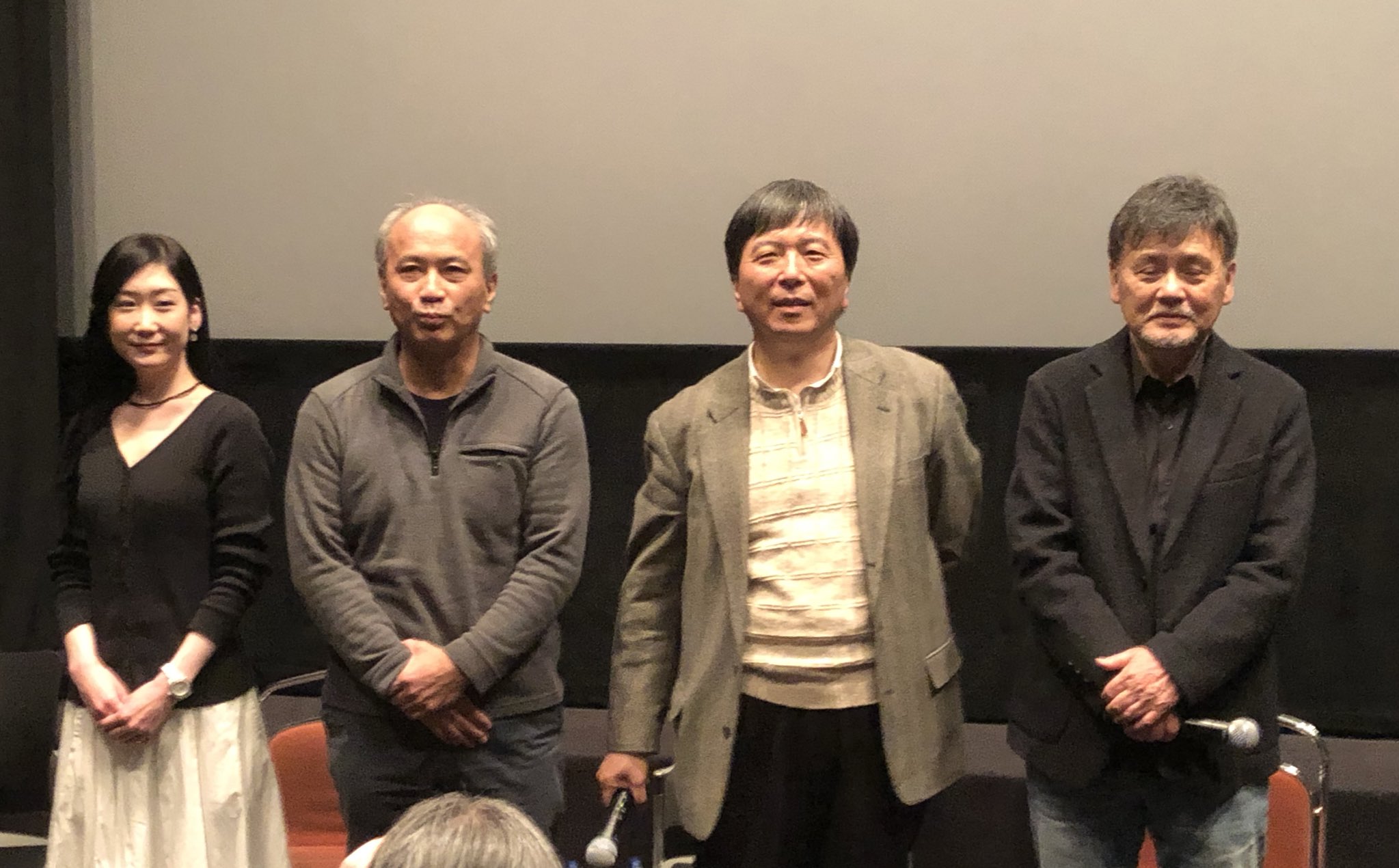 翔太 Twitterissa 上映後の監督 鶴田法男さん 脚本家 高橋洋さん 貞子の父である 伊熊平八郎を演じた伴大介さんの トークイベントも良くて 貴重な制作秘話など聞けて楽しかった まさかの ほんとにあった怖い話 第2夜 の 霊のうごめく家 の上映もありました