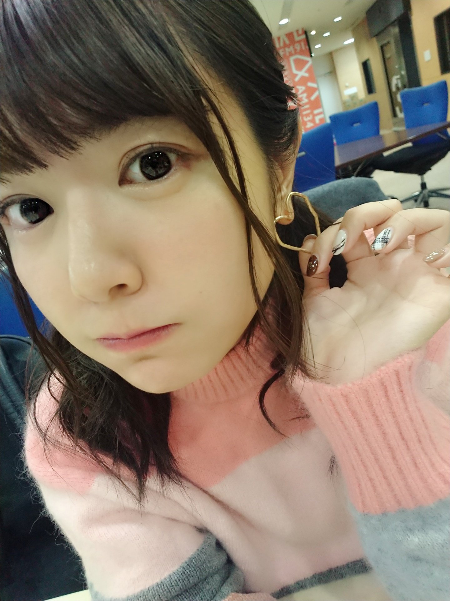 竹達 彩奈 No Twitter ハートのピアスで気合いを入れた日 竹達のやぼうニコ生 エジソン どちらもありがとうございました ツインテールの日