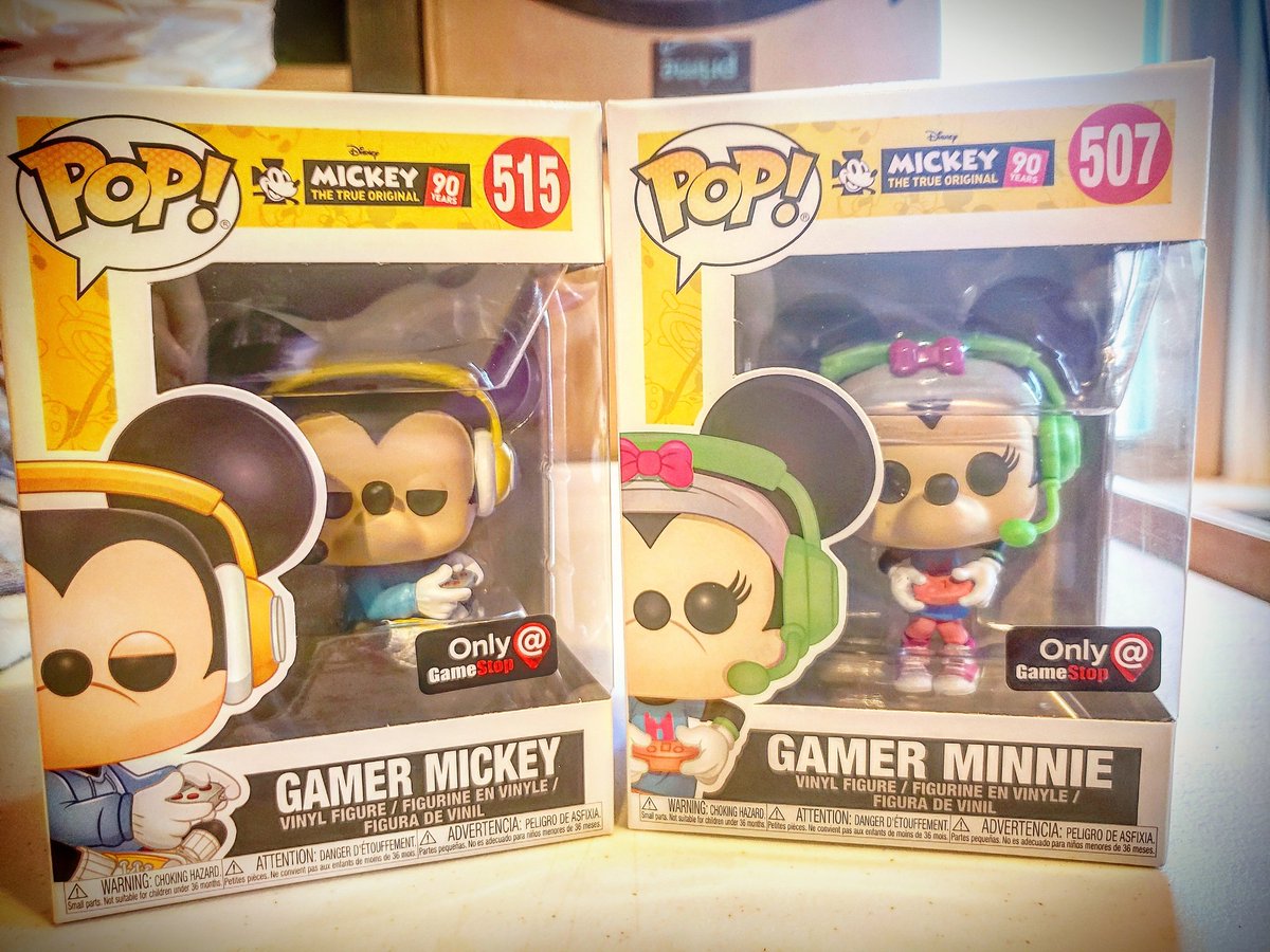 NeonSauerkraut's tweet photo. New funko pops I got at Gamestop of Gamer Mickey and Gamer Minnie 
#Funko #pops #funkopops #Pop #GameStop #Mickey #Minnie #gaming #Gamer #MickeyMouse #MinnieMouse #GamerMickey
#GamerMinnie #MickeyFunko #MickeyPop
#MickeyPops #MinnieFunko #MinniePop
#MinniePops #Mickey90th https://t.co/6mp9CFnBYj