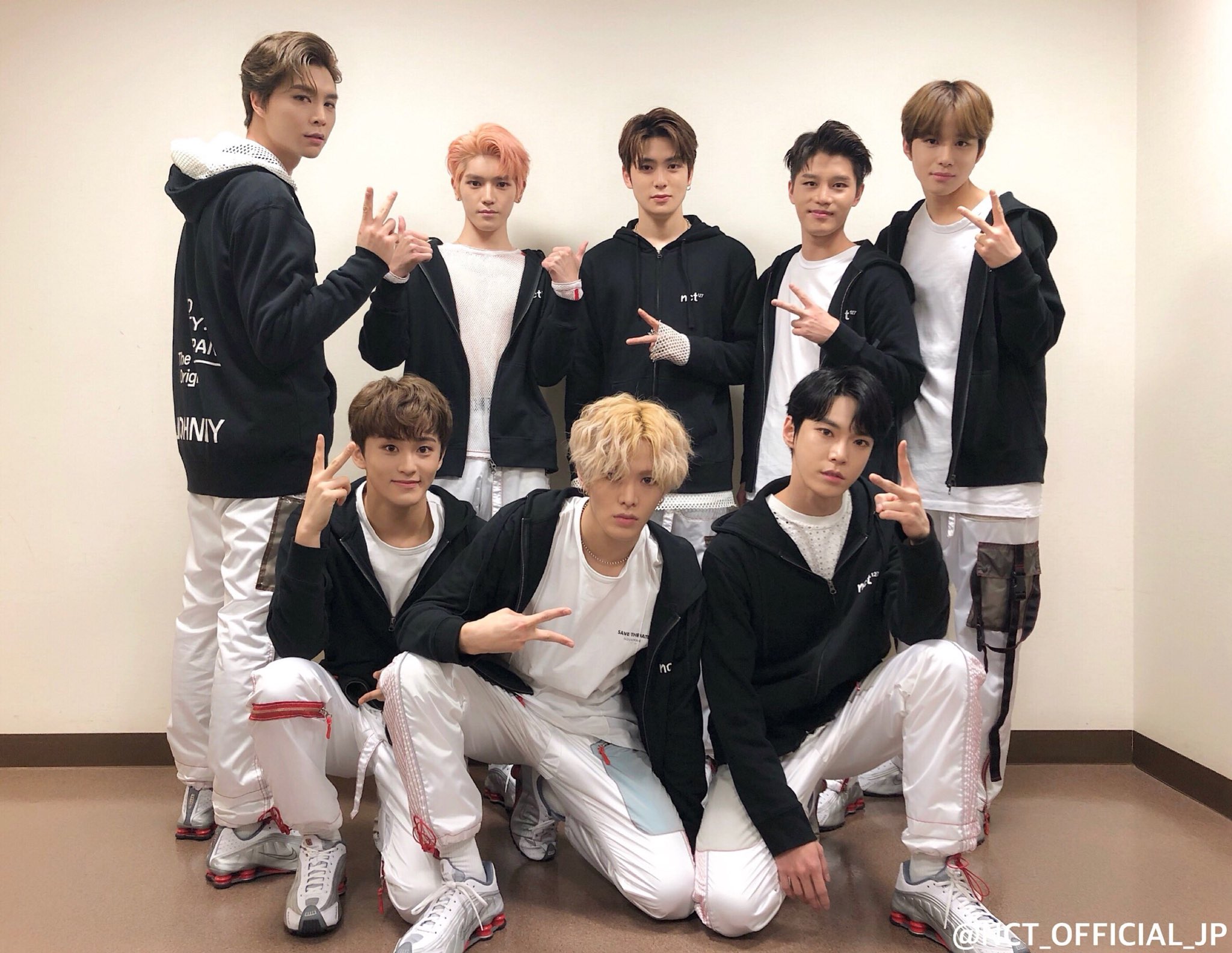NCT_OFFICIAL_JP on Twitter: "本番前は初日でとても緊張すると話していたメンバーたちでした ...