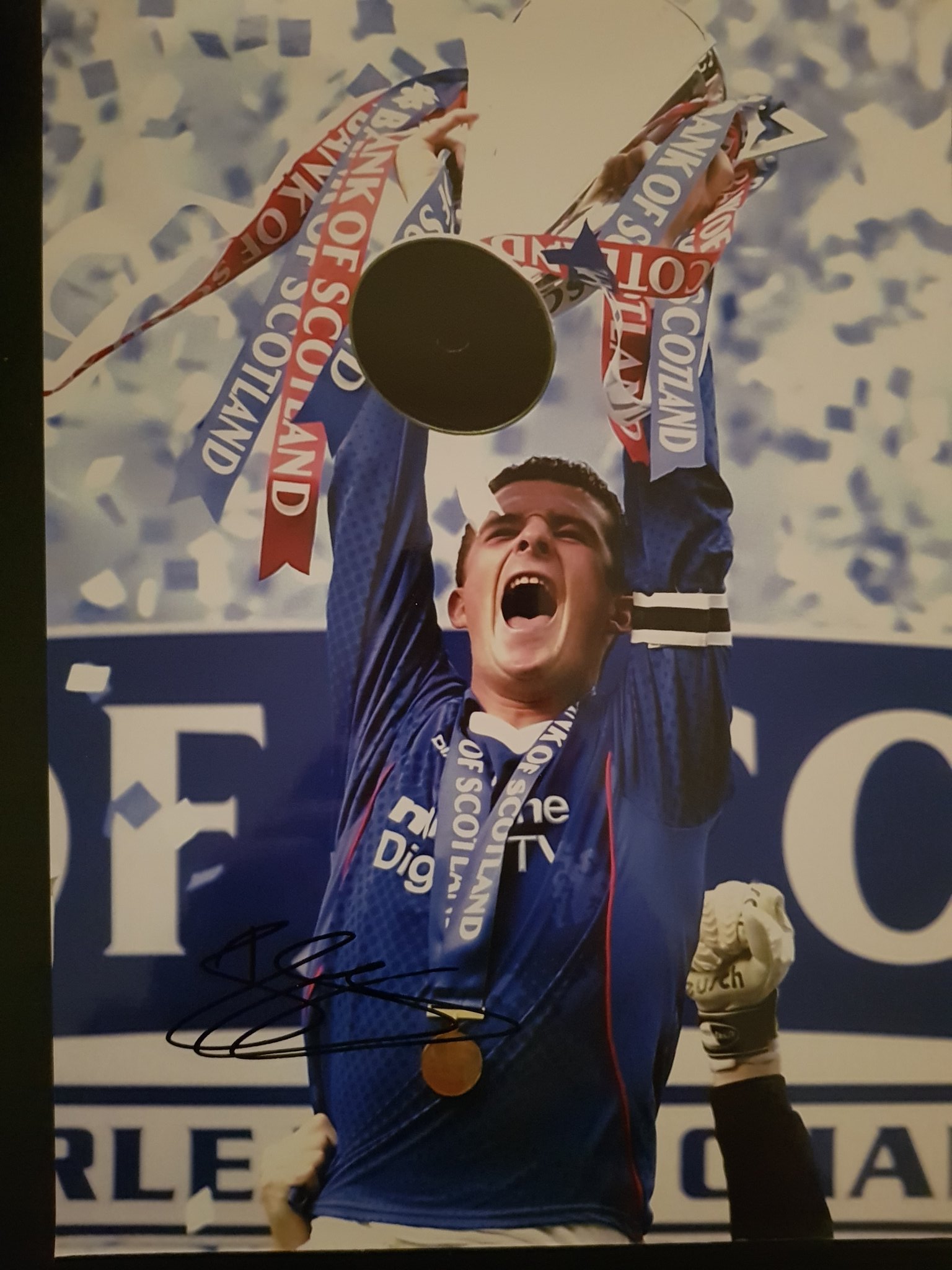 Happy birthday to former captain, Barry Ferguson 