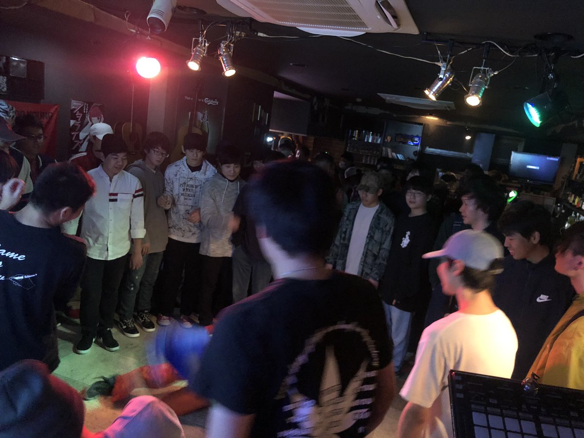 pe1ta's tweet image. めっちょ人多い
そして暑い
 #RPG2