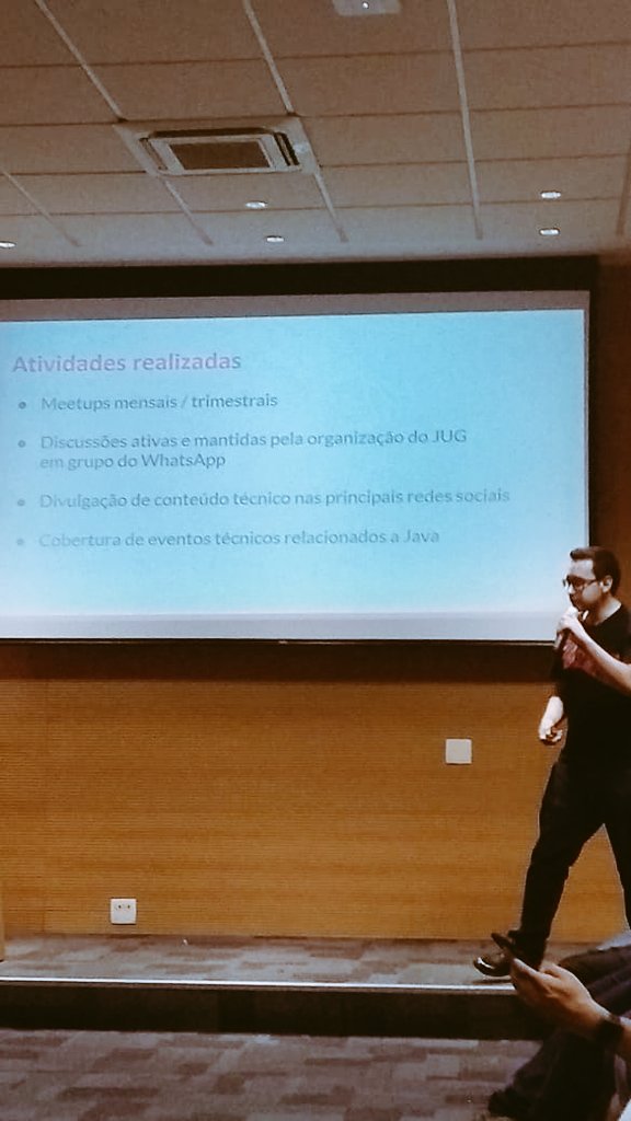 soujavaCampinas's tweet image. Acabamos de fazer nossa apresentação de 5 minutos no 1º Encontro de comunidades técnicas @oracledobrasil #comunidade #soujava #java #tecnologia