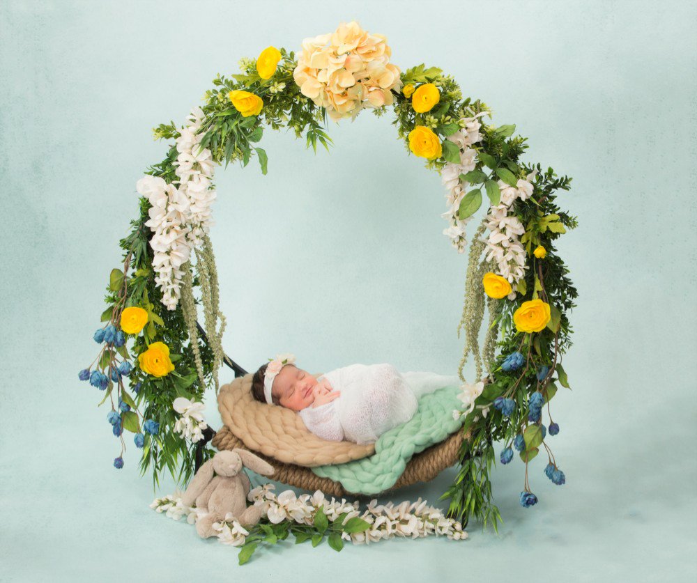 GsrStudio's tweet image. Are you looking for an event #photographer to capture any of your special events: #maternity &amp;amp; #newborn in Aurora? We can tailor the package according to your budget. Just contact us at: 905-417-2211 or visit bit.ly/2PIItix #newbornphotographyAurora