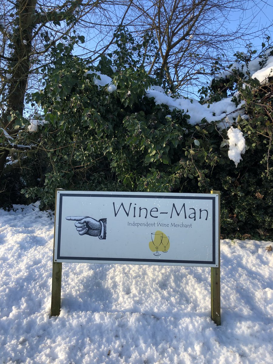 I made it into work &amp; we’re open 9.30am to 1pm! Tonight is suppose to get down to -7 degrees❄️so stock up on those warming reds like the <a href="/seghesio/">Seghesio Winery</a> Sonoma County Zinfandel w/ rich, concentrated flavours of spicy black &amp; dried fruits, £24🍷 #snowyday #wine
#yattendon #westberkshire
