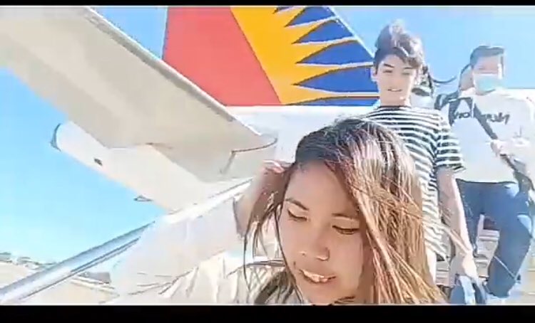 franciad425's tweet photo. Minsan naiisip ko n lang sana sa BNK n lang ulit kau @itsmeangelieofc 

#SethLiehResiboPaMore https://t.co/BrIEu1VRPv