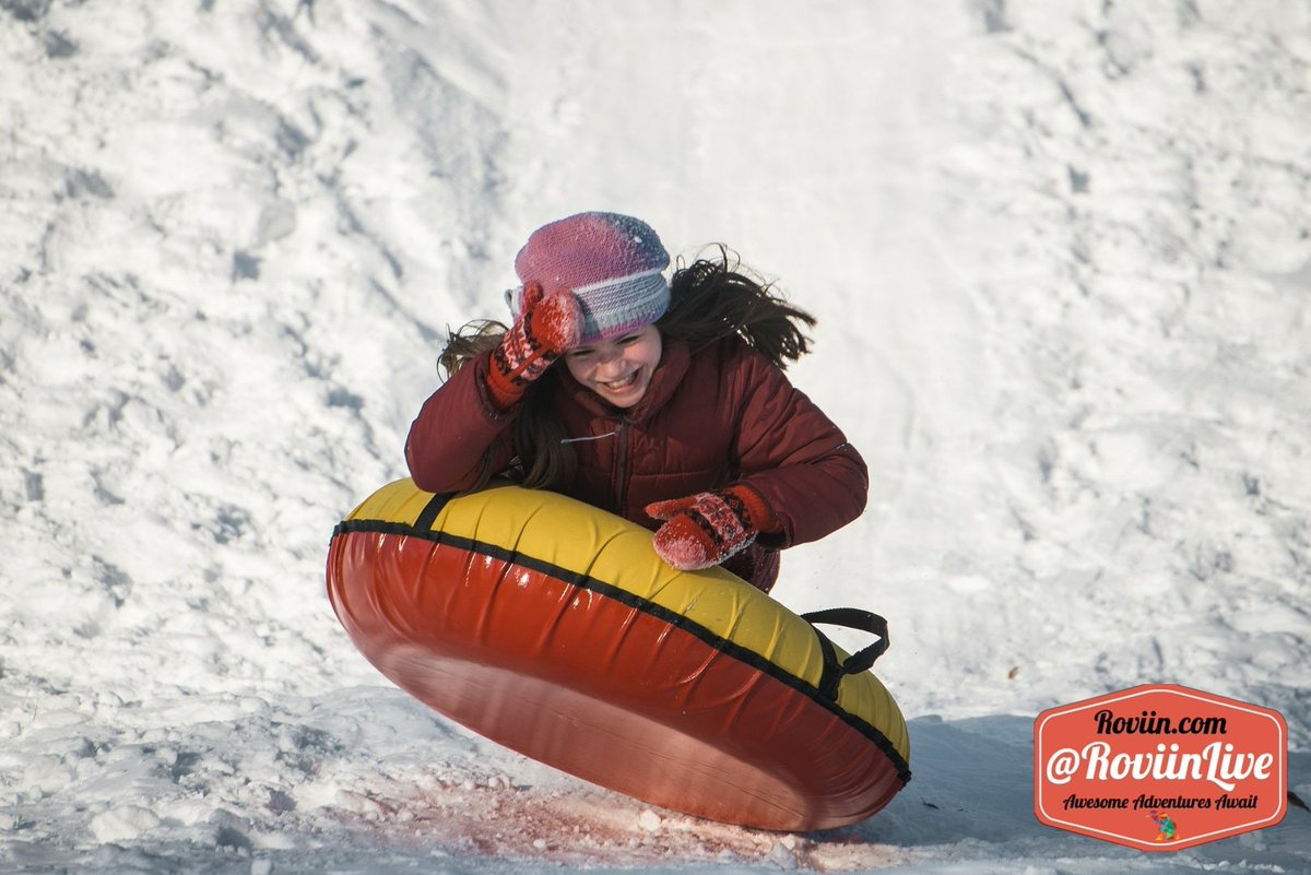 битцевский парк тюбинг. катание на тюбинге. тюбинги 2024. катание на тюбинге. катание на тюбинге.