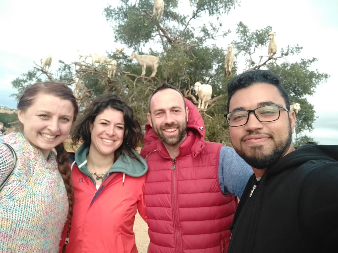 FirstMarrakechT's tweet image. Happy time with #FirstMarrakechTours driver Anass 😎
With our lovely travelers 🙃
On a day trip from #Marrakech to #Essaouira
Selfie in Goats Trees  🤩
#letstravel #explore #daytrip #Beach #Essaouira_day_trip #Marrakechdaytrips #travel #world
contact@first-marrakech-tours.com