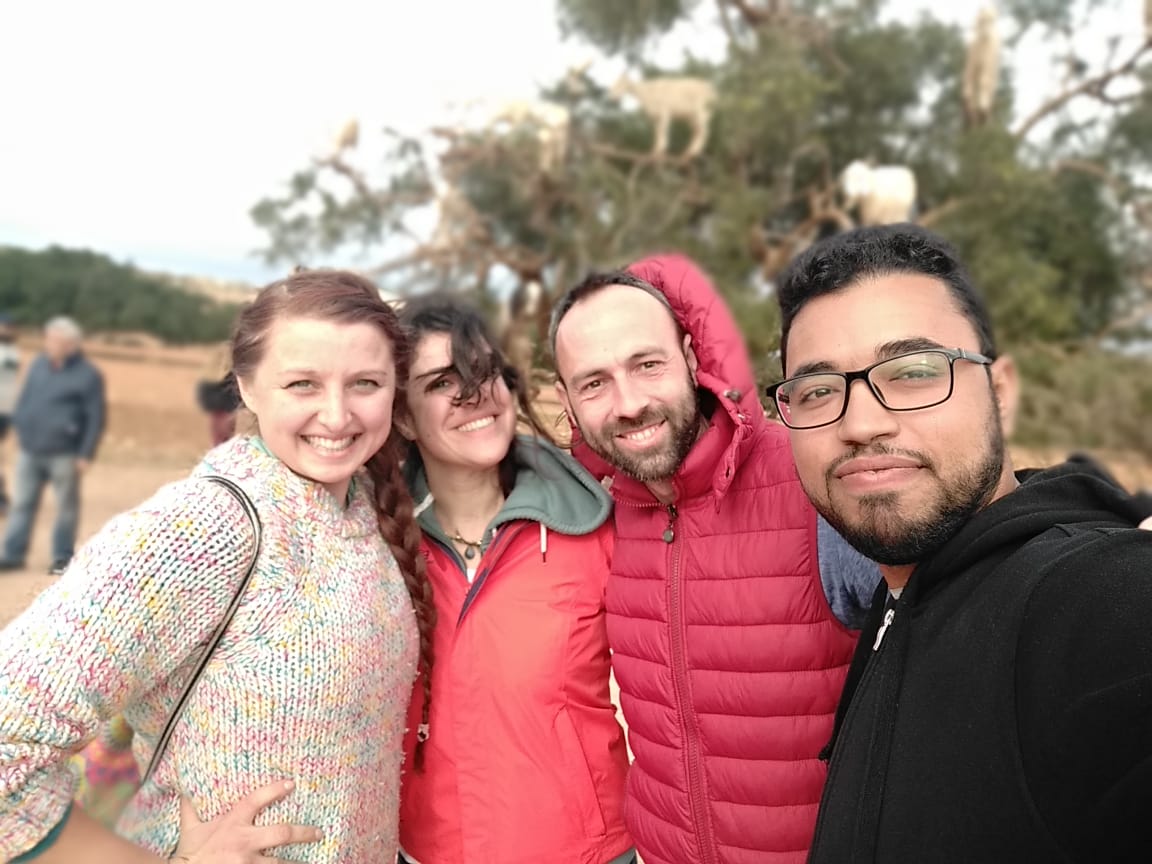 FirstMarrakechT's tweet image. Happy time with #FirstMarrakechTours driver Anass 😎
With our lovely travelers 🙃
On a day trip from #Marrakech to #Essaouira
Selfie in Goats Trees  🤩
#letstravel #explore #daytrip #Beach #Essaouira_day_trip #Marrakechdaytrips #travel #world
contact@first-marrakech-tours.com