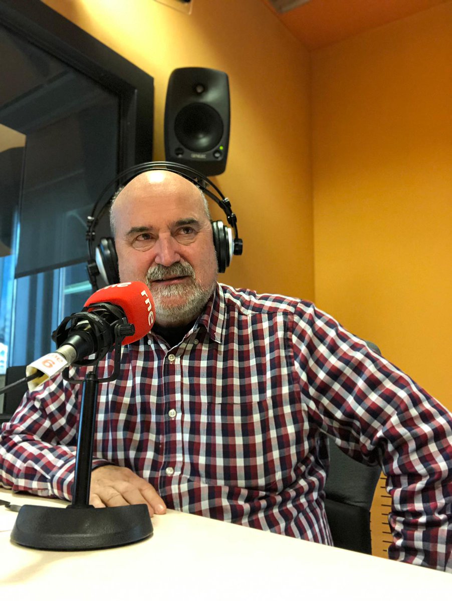 AVVCanSantJoan's tweet photo. Hem explicat al programa @Vida_Verda a @radio4_rne que les administracions no asseguren el finançament del projecte comunitari el #RecComtal es mou! Ni @AjMontcada ni @Bcn_NouBarris 

👉https://t.co/2sUHHiy2TI

@janetsanz @carizla @carolainrc @jordisaes @jessegoval7 @lauramir77 https://t.co/jCXD9p2KOG