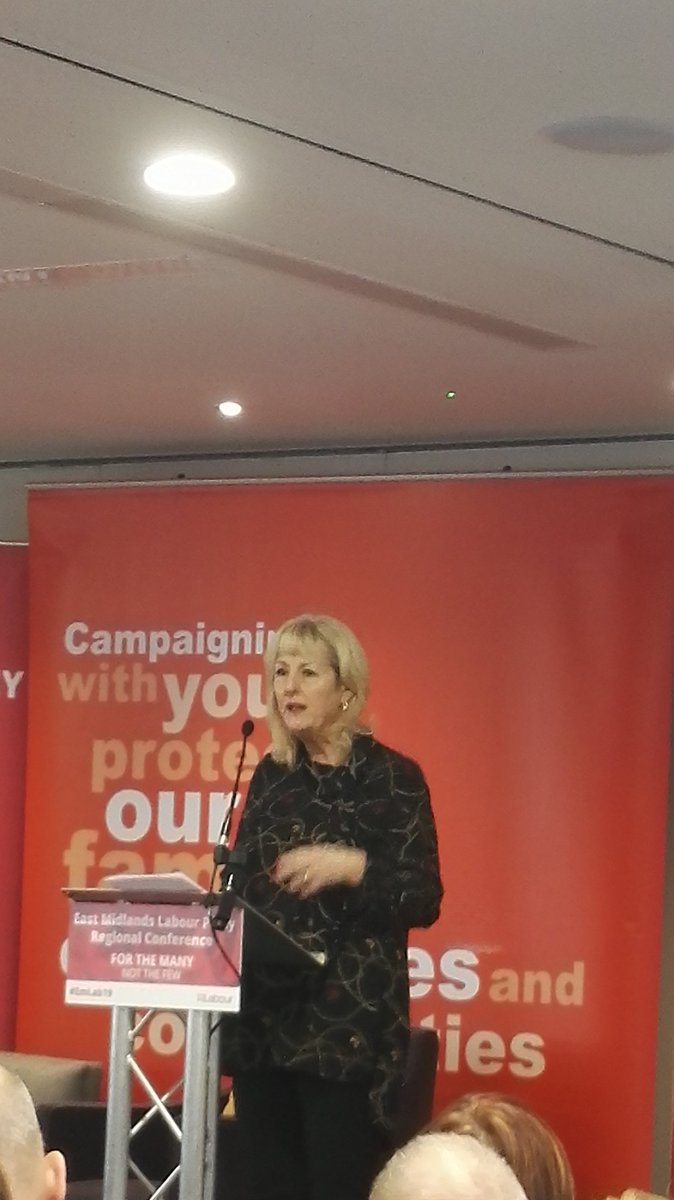 LouiseLagitana's tweet image. Gen Sec of Labour Party Jennie Formby details poverty in the UK at #EMLAB19 . 12% of UK population are living in persistent poverty. The East Mids has the highest level of zero hours contracts in the country. So important that @AshfieldLabour  fight for flourishing communities.