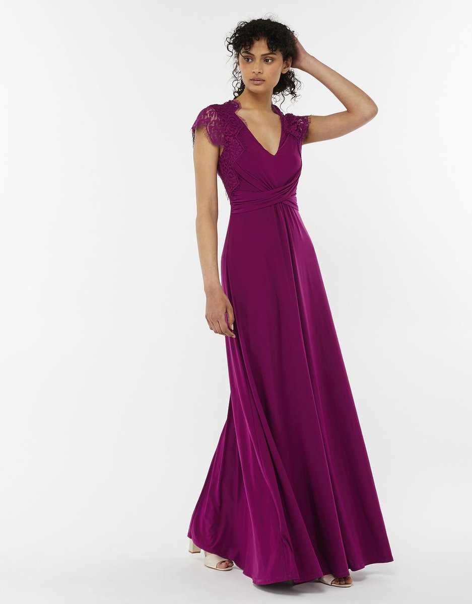 WeddingHeart's tweet photo. GWENDOLINE LACE MAXI DRESS
Beautifully long in Purple berry colour and lace shoulders.
Available through Wedding Heart >> https://t.co/FLdDhz0vxT <<

#Bridesmaids #Bridesmaidsdresses #purplewedding #plumwedding #monsoon #bridesmaidsdress #maidofhonour https://t.co/iBILxdBKS3