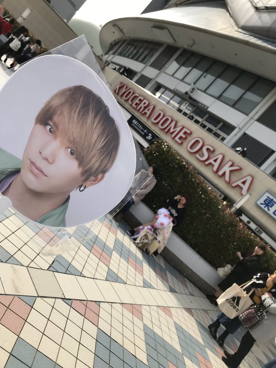 hsjars_99's tweet photo. 2/10か11日に車をマツダまで
取りに行くんだけどめっちゃ楽しみ！
車で嵐とJUMPの曲聴きまくりたい！ https://t.co/ZkzMzlzswV