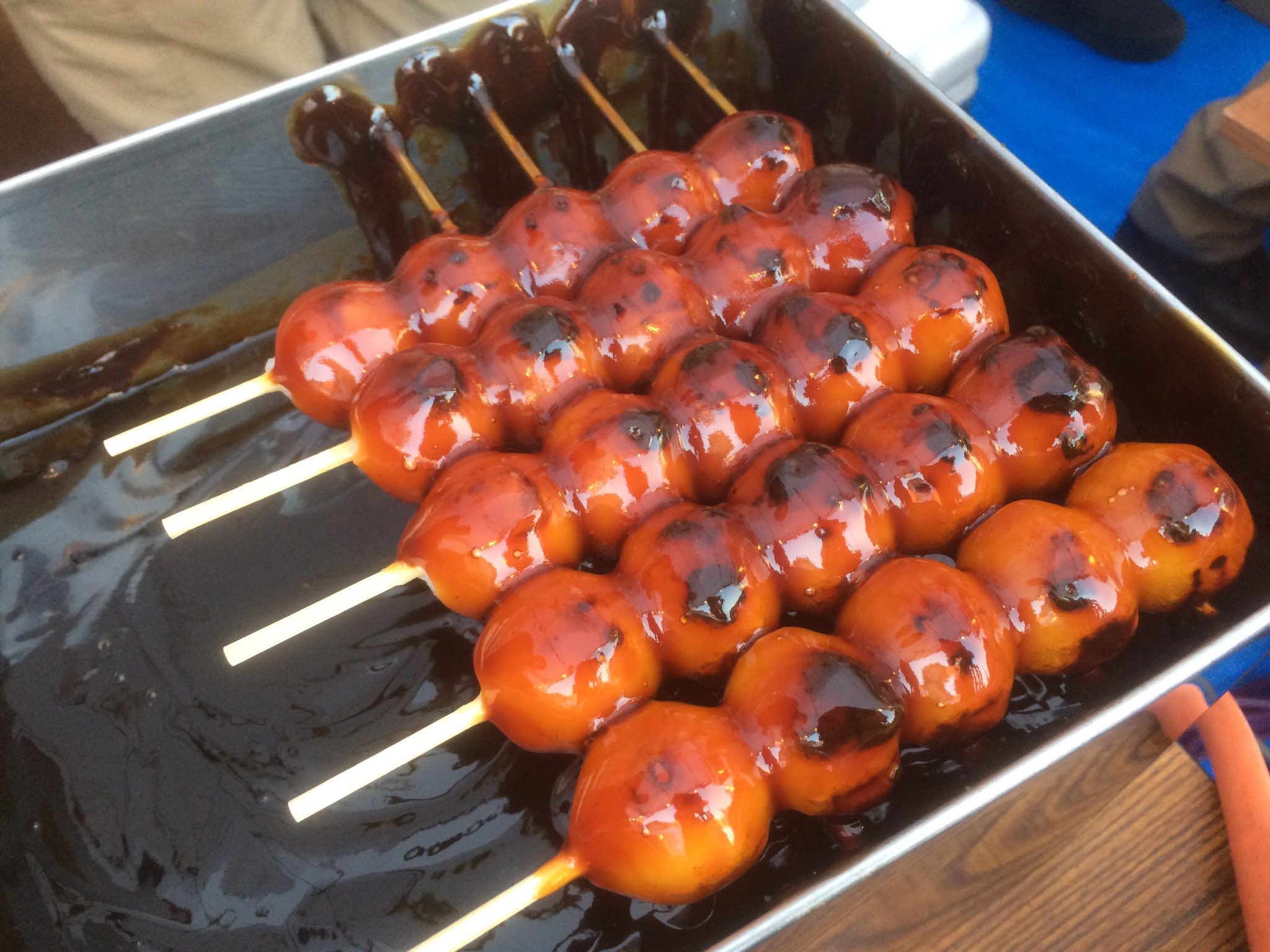 Mino 豊橋 田原 東三河 番組で紹介されたみたらし団子も美味しそうですけど やっぱりこれが好き 4面焼きの香ばしさ 絶妙なもっちり感 そして三河たまり醤油の甘辛ダレ 焼きの香ばしさと タレの香ばしさのハーモニーは絶品