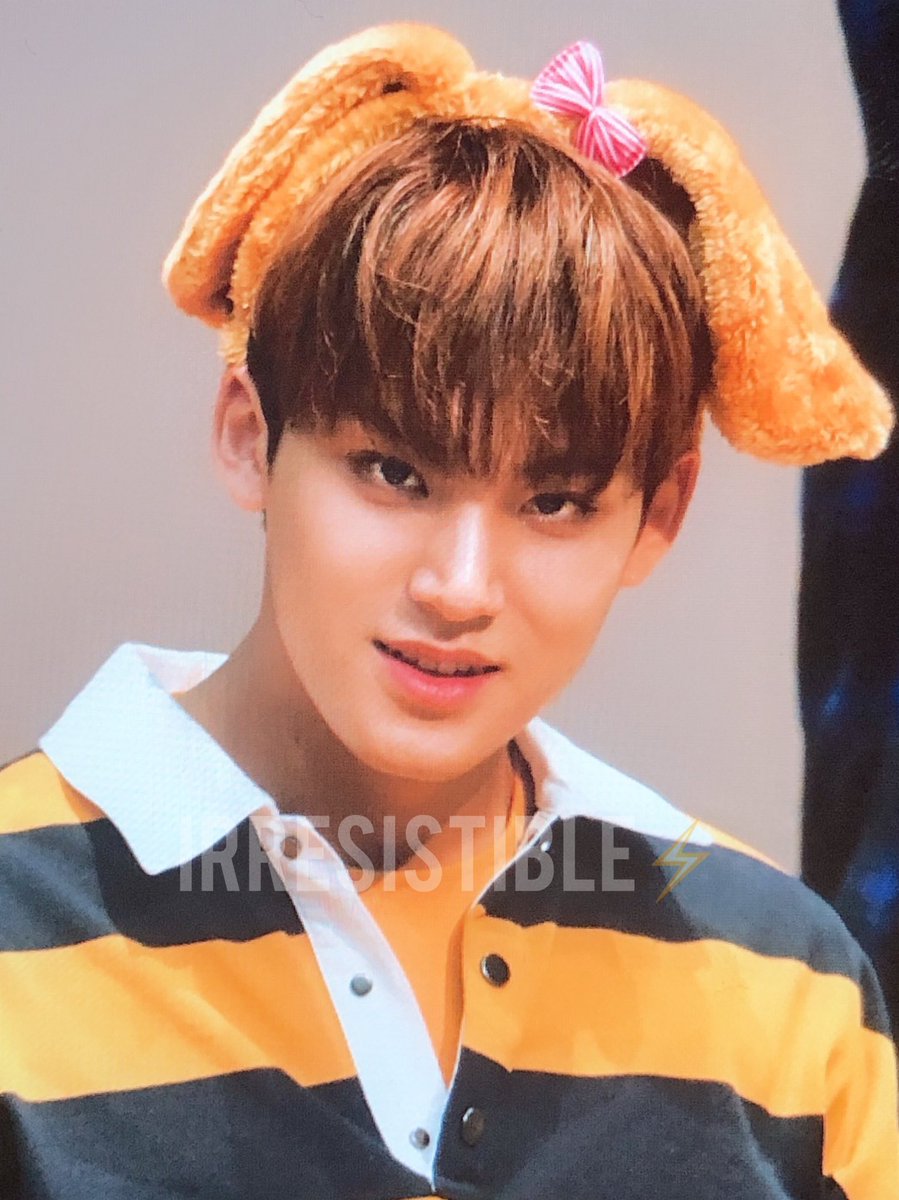 irresistible_MG's tweet photo. 190202 팬사인회 
#민규 #MINGYU 
#세븐틴⁠ ⁠ #SEVENTEEN⁠ ⁠

😭💕 https://t.co/kRBS9W5QBl