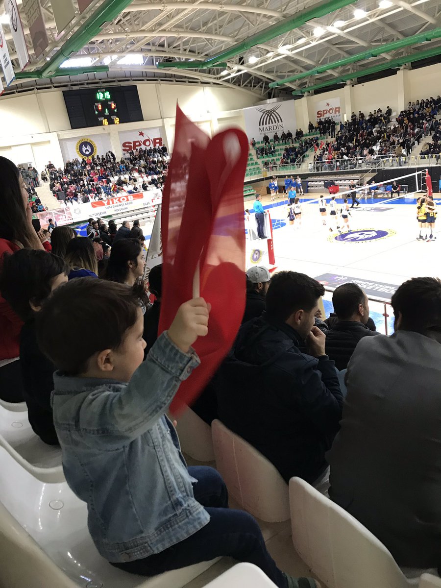 NurullahST's tweet photo. #Yiğit #Paşa @seda30232177 #annesiyle #babasıyla #Voleybol maçında. #Mardin #MardinBüyükşehirBelediyesi #MardinBüyükşehirBelediyeSpor
@MardinBuyukshr
@MardinBBspor
@seda30232177
#YiğitPaşa https://t.co/RfO1zBif33