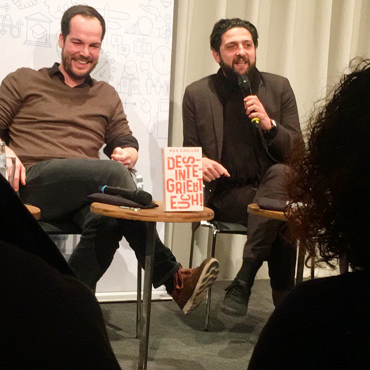 NDOrgs's tweet photo. @AladinMafaalani über die Entwicklung zur pluralen Gesellschaft und Teilhabeansprüche: „Das gab es bisher noch nie - dass nicht mehr nur weiße Männer an dem Tisch sitzen.“
#inpwr #wirdauchmalzeit https://t.co/3Ejp7JrXP9