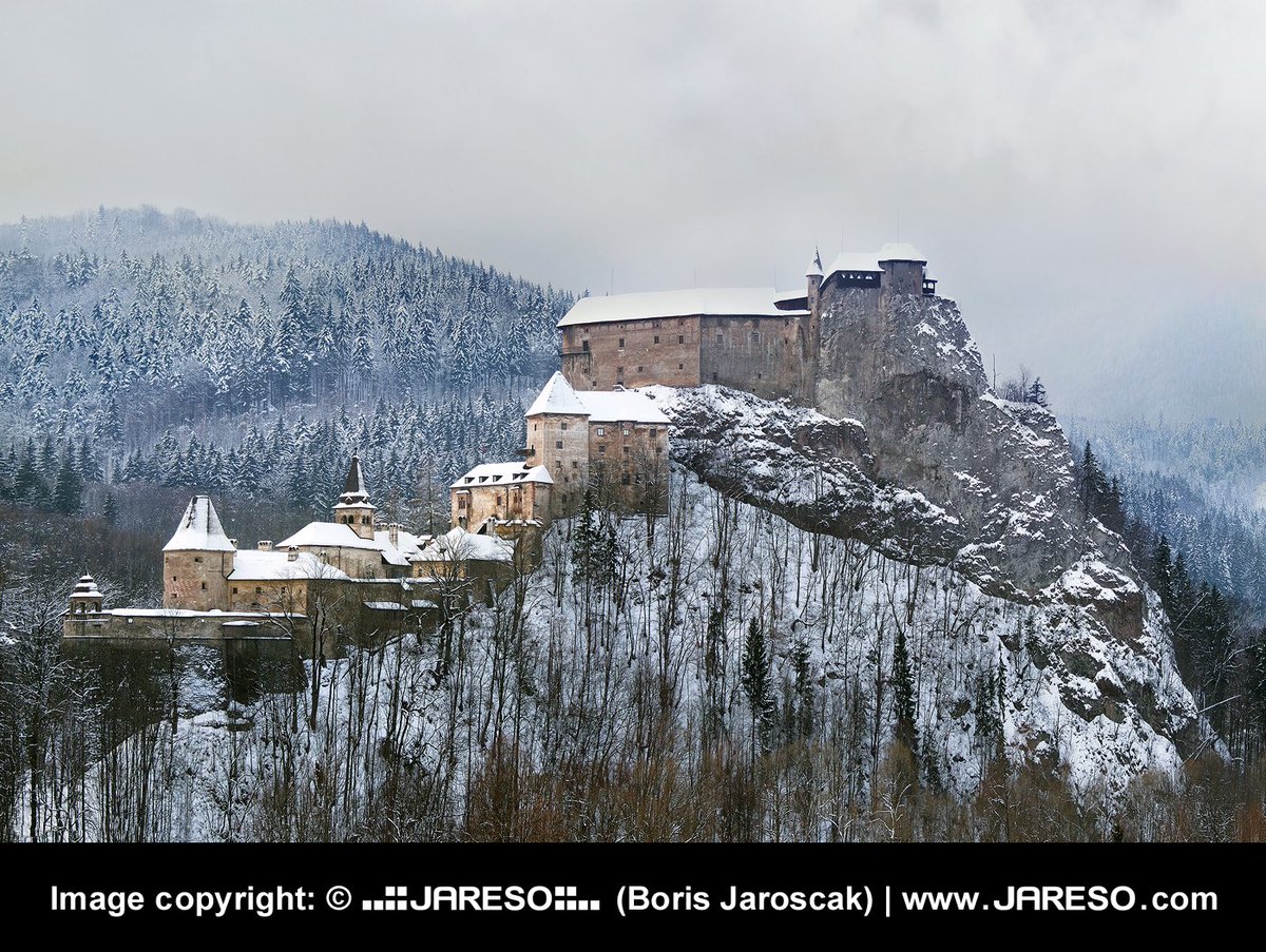 jareso's tweet photo. A #cloudy #winter #travel view showing the famous #Oravacastle; one of the most popular #landmarks in #Europe. Thousands of #travelers from all around the world are #traveling to visit this #Slovak #castle during all seasons. It is located in #Orava region, northern #Slovakia. https://t.co/kFsLGxDbEh