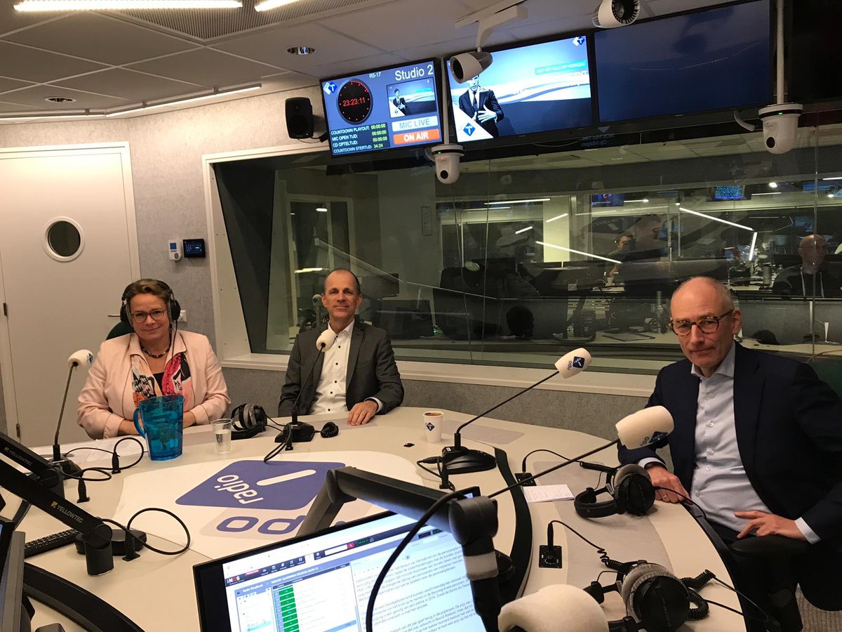 📻Terugluistertip: Gisteravond op <a href="/NPORadio1/">NPO Radio 1</a> in Met het Oog op Morgen de ambassadeurs in Libanon (Jan Waltmans), Jordanië (Barbara Joziasse) en Matthijs Wolters (Irak) over de humanitaire afloop van het conflict in Syrië. 
👉nporadio1.nl/nos-met-het-oo…
