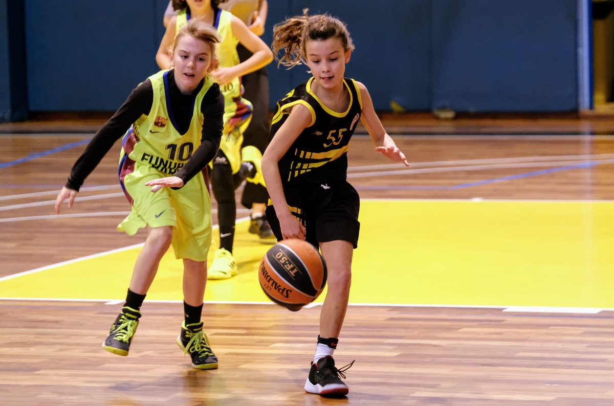 ASRBasketAlmeda's tweet photo. 🏀 #PMFALM 34 - @FCBbasket_fem 81
#adnAlmeda #jornadaAlmeda #souelfutur https://t.co/SAzLsJCPOC