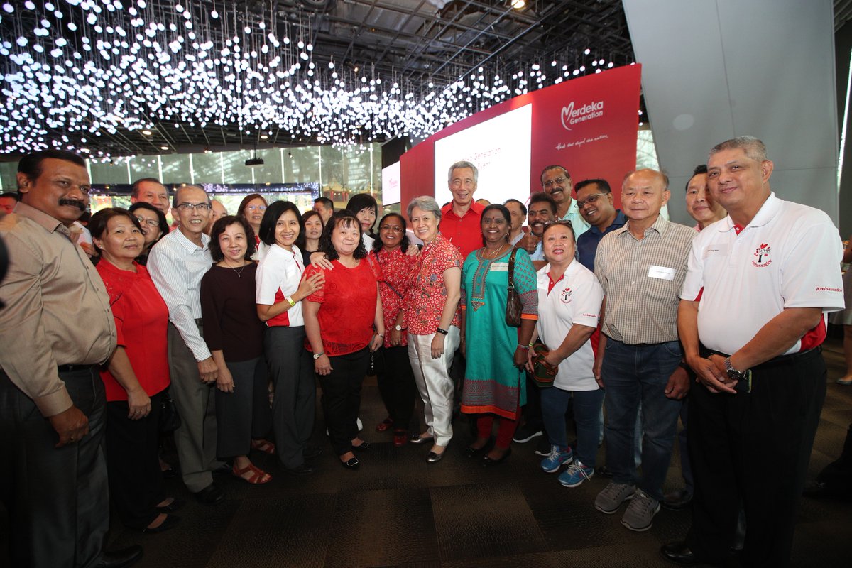 leehsienloong's tweet photo. Joined 200 #MerdekaGeneration Singaporeans this morning to pay tribute to their efforts in shaping Singapore. They helped Singapore go from third world to first, in one generation! – LHL https://t.co/NIwbT8mgho https://t.co/Ec2sTvx6jI