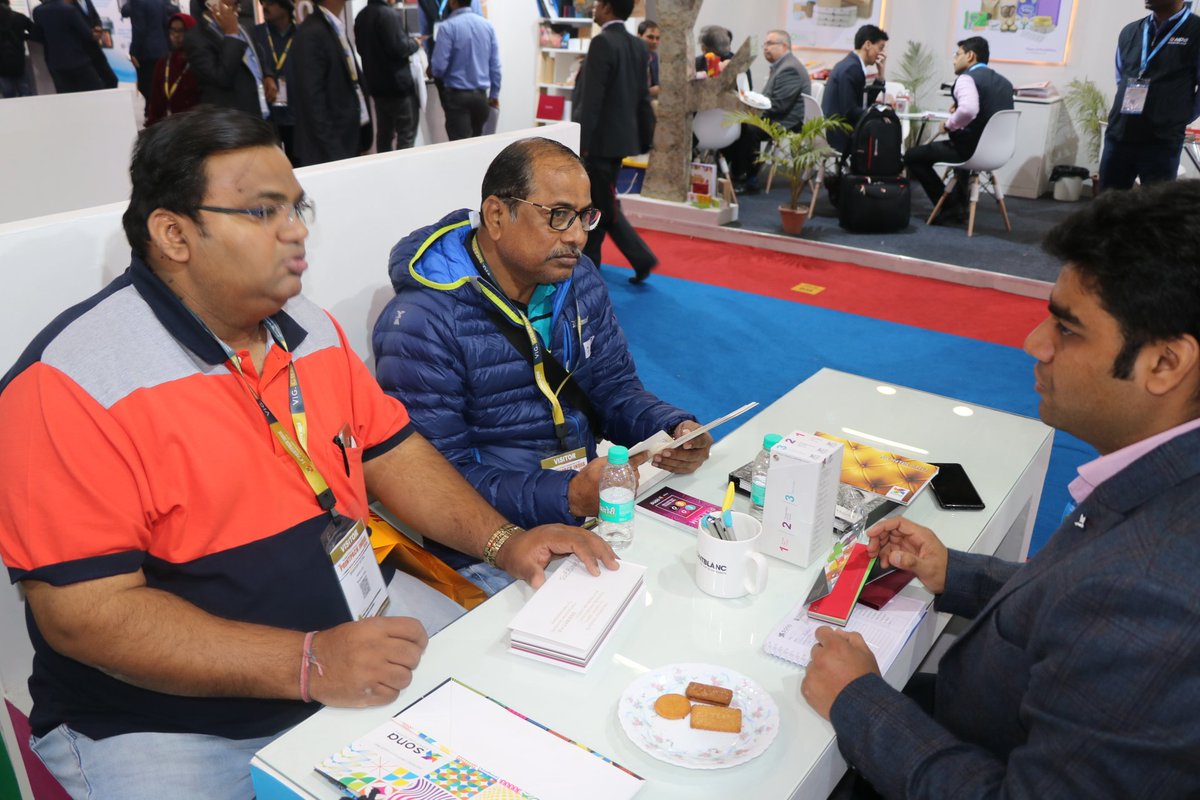 sonapapers's tweet photo. Glimpses of the PRINTPACK INDIA 2019- Day 2
#sonapapers #creativepapers #designerpapers #creativedirectors #graphicdesigner #artdirector #luxuryprinting #luxurypackaging
#printpack2019 #ipama #finepapers https://t.co/aDqwIxLgXO