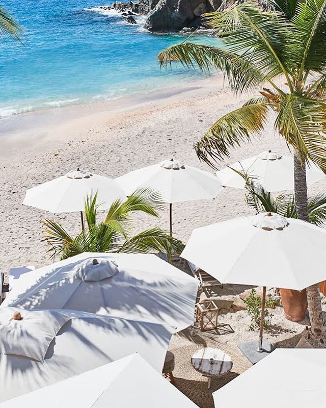 What a nice spot!! 🙌🏻 Repost from @hotelbarrierelecarlgustaf - Dreaming of white sand and crystal clear waters? We've got that at @shellona_sbh ! 😎 @hotelbarrierelecarlgustaf #barrieremoments #hotelbarrierelecarlgustaf #bestbarthbebarriere #carribean… bit.ly/2G4lF7D