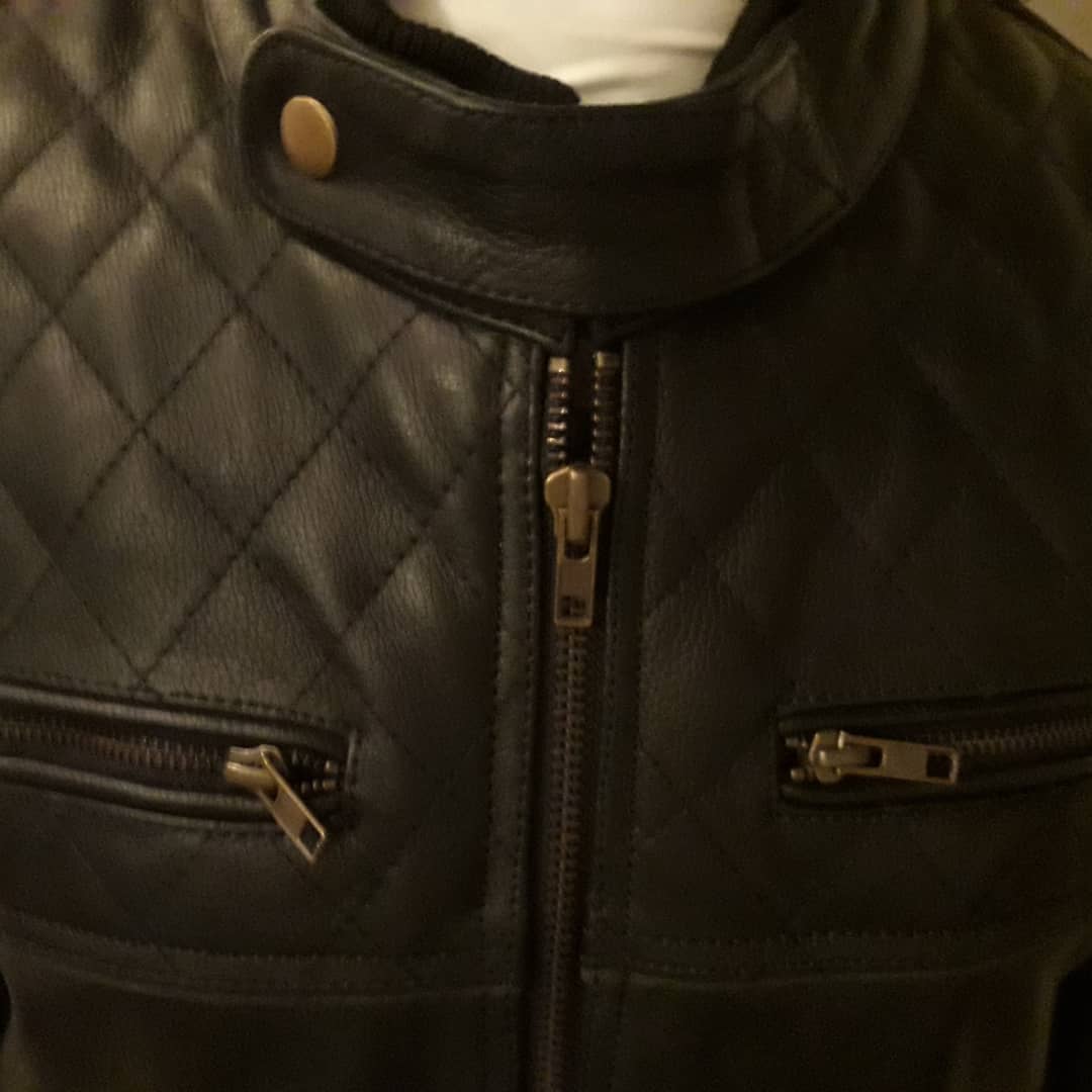 formationdaaf's tweet image. Vends blouson cuir moto neuf Taille L me contacter au 06 26 48 10 87
