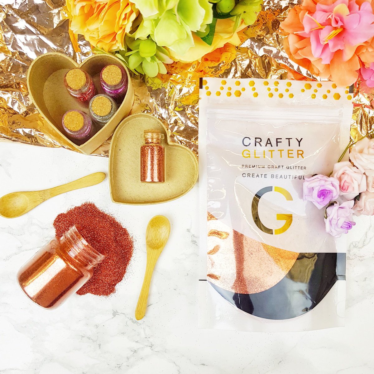 Happy Saturday Crafters! How gorgeous is our Copper glitter, it is perfect for Valentine's day crafts with its rich, warm tone. Also our little glitter spoons are pretty cute, right? 😍😍

Shop all of our glitter here---> ow.ly/XKRE30nuCNP 

#createbeautiful #saturdayvibes