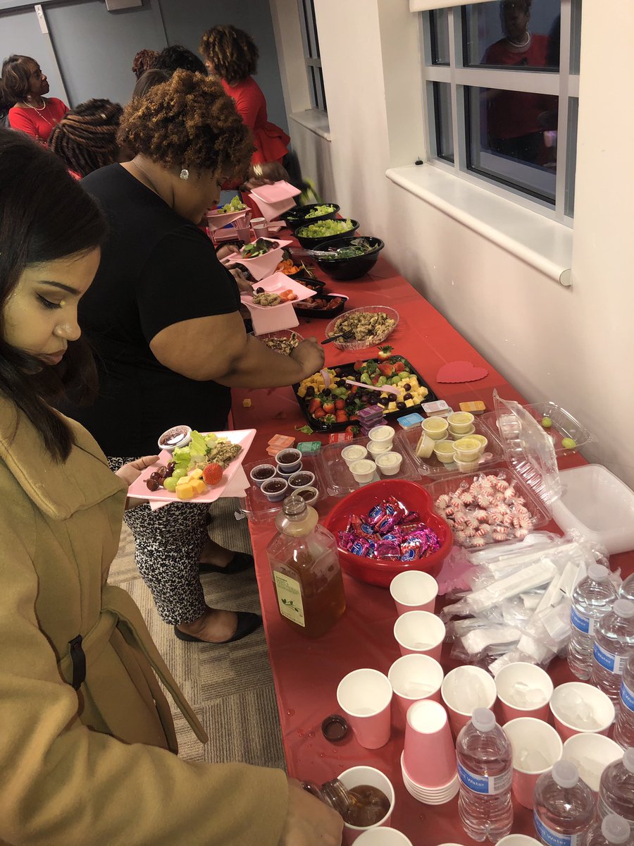 ExquisiteHI's tweet photo. On February 1st we celebrated our annual Pink Goes Red event! We discussed various ways to achieve optimum heart health through exercise, healthy eating, and the importance of drinking plenty of water each day. We encourage everyone to live healthy lifestyles. 💕❤️ https://t.co/CrP2AEKUBa