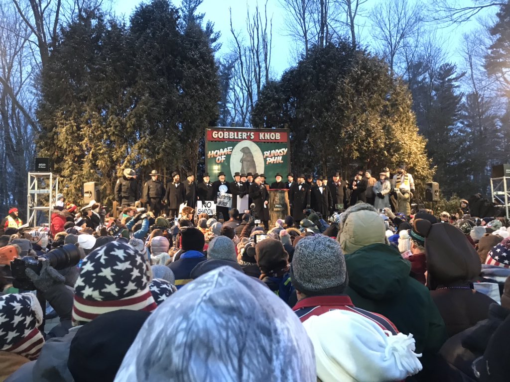 AdventureEdit's tweet image. #PunxsutawneyPhil predicts an early spring! Happy #GroundhogDay from Gobbler’s Knob!