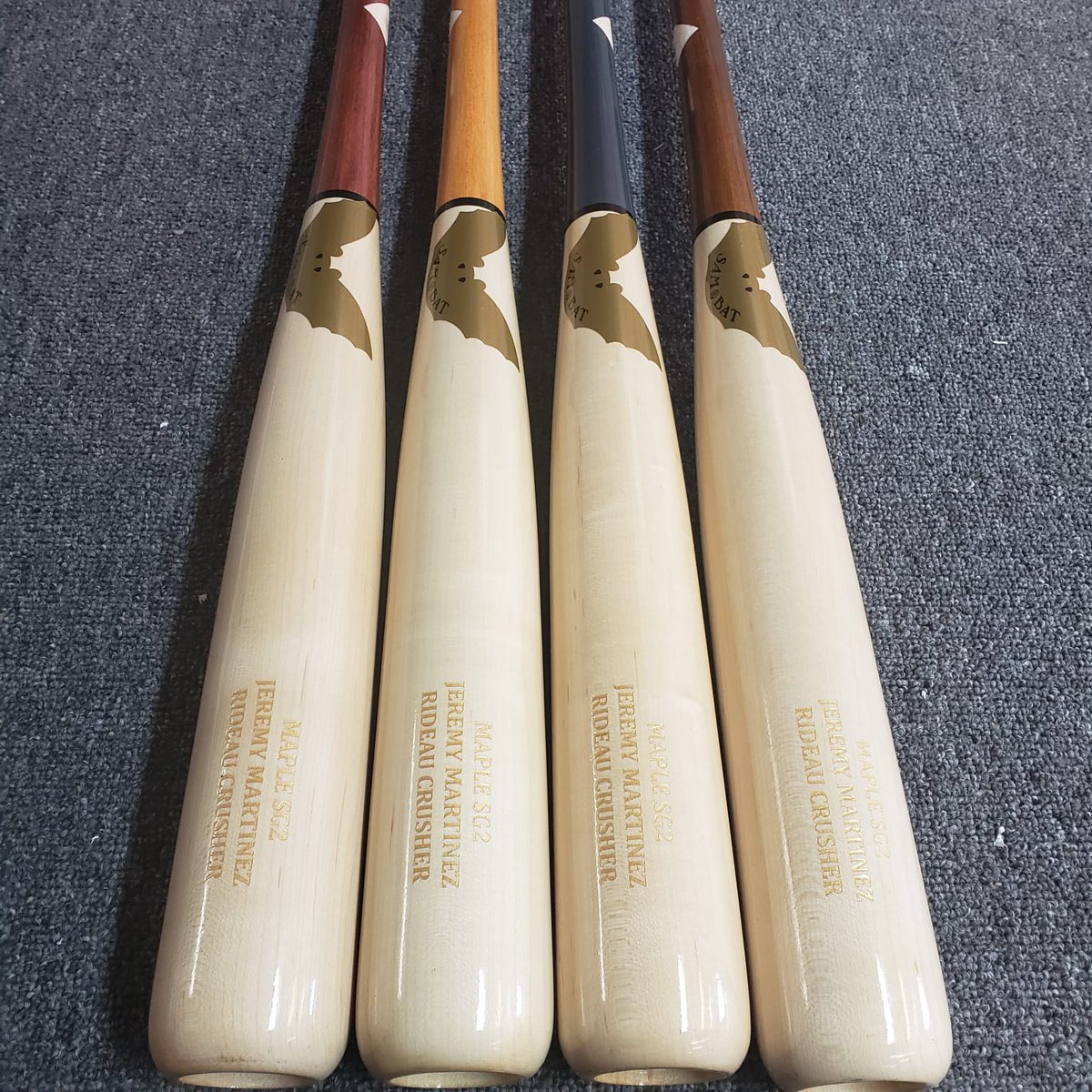 SamBatCorp's tweet photo. Which handle looks best? #ProBats #SamBats #CustomBats https://t.co/yZBWMmn4Yr
