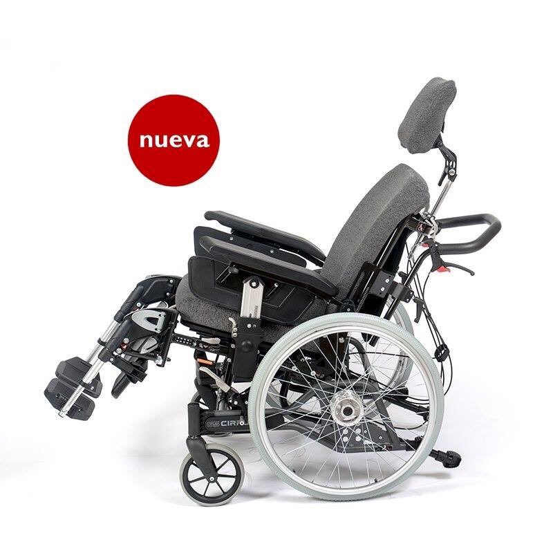 calvarroSalud's tweet photo. TE HACEMOS LA VIDA MÁS CÓMODA.
#SillaDeRuedas basculante y reclinable Breezy Cirrus G5, de @SunriseMedical .Estabilidad y #confort para usuario y cuidador. Ayuda a disminuir el riesgo de aparición de escaras.
Ven a probarla a nuestra #ortopedia, en Avda. del Valle, 4 #Plasencia https://t.co/5i8M03PScm