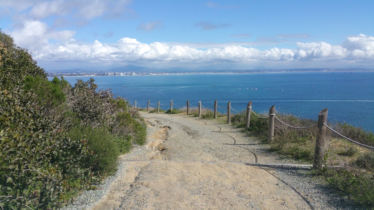 Beautiful day for a #hike! <a href="/CABRILLONPS/">Cabrillo National Monument</a> #cabrillonationalmonument #baysidetrail #sandiego #cabrillo <a href="/JacobRuth/">Jacob Ruth</a>