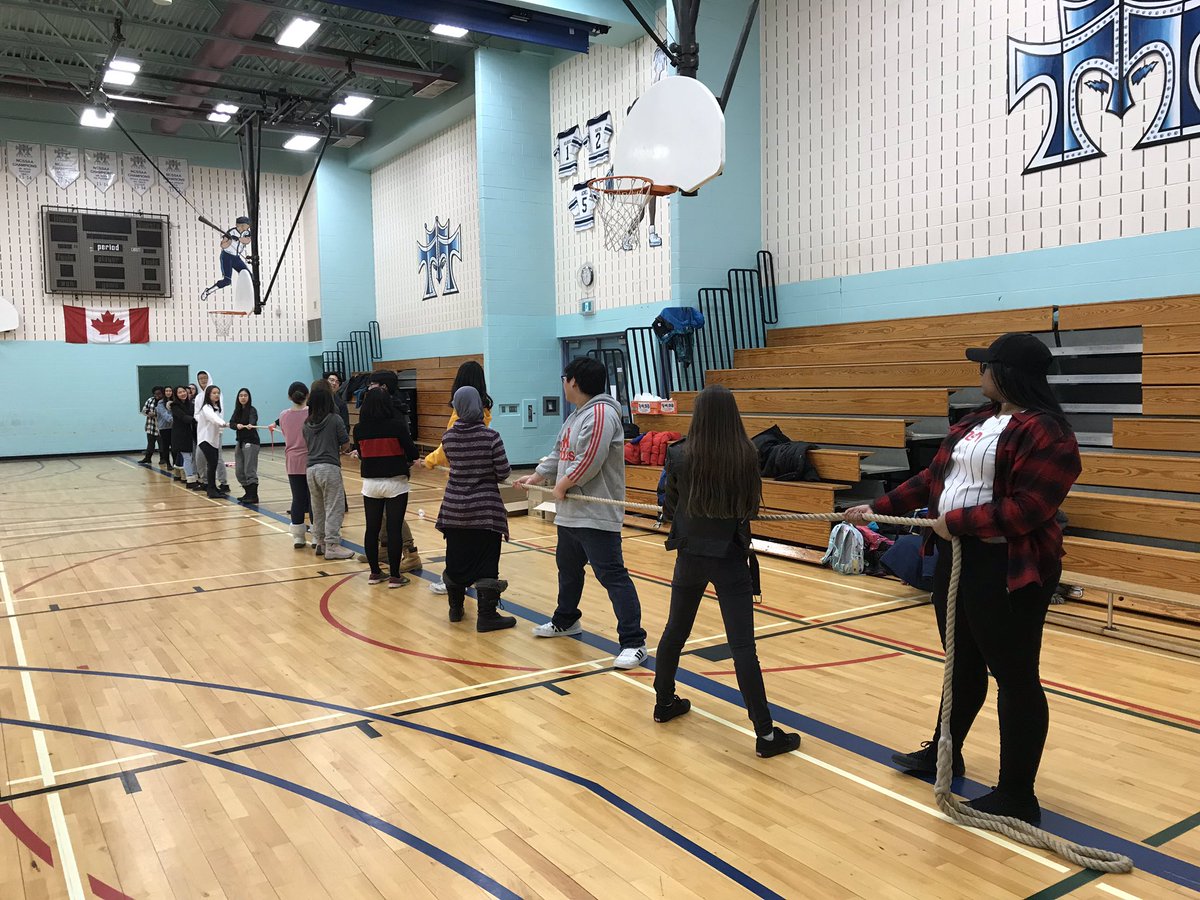 2_korean's tweet photo. We participated in Chinese class events and played Korean traditional games.
@CapoOttawa #OCSBILP #KOREAN https://t.co/1laF1ArjOy