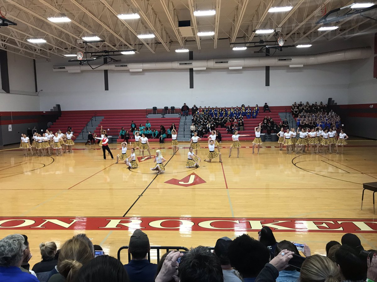 ODT_Goldusters's tweet photo. Team routines are done. Now on to officers and solos. #odt #contestseason https://t.co/OC9wajtu8f