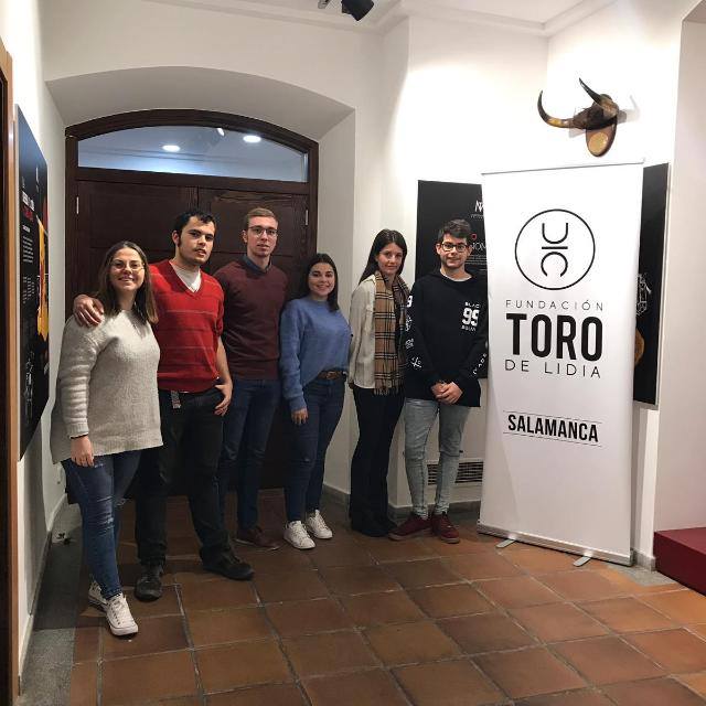UnitauroS's tweet photo. Reunión de nuestra junta directiva este pasado miércoles.
#YaEstamosAquí #RACTU #UniversidadDeSalamanca https://t.co/N5Z3P2TG6S