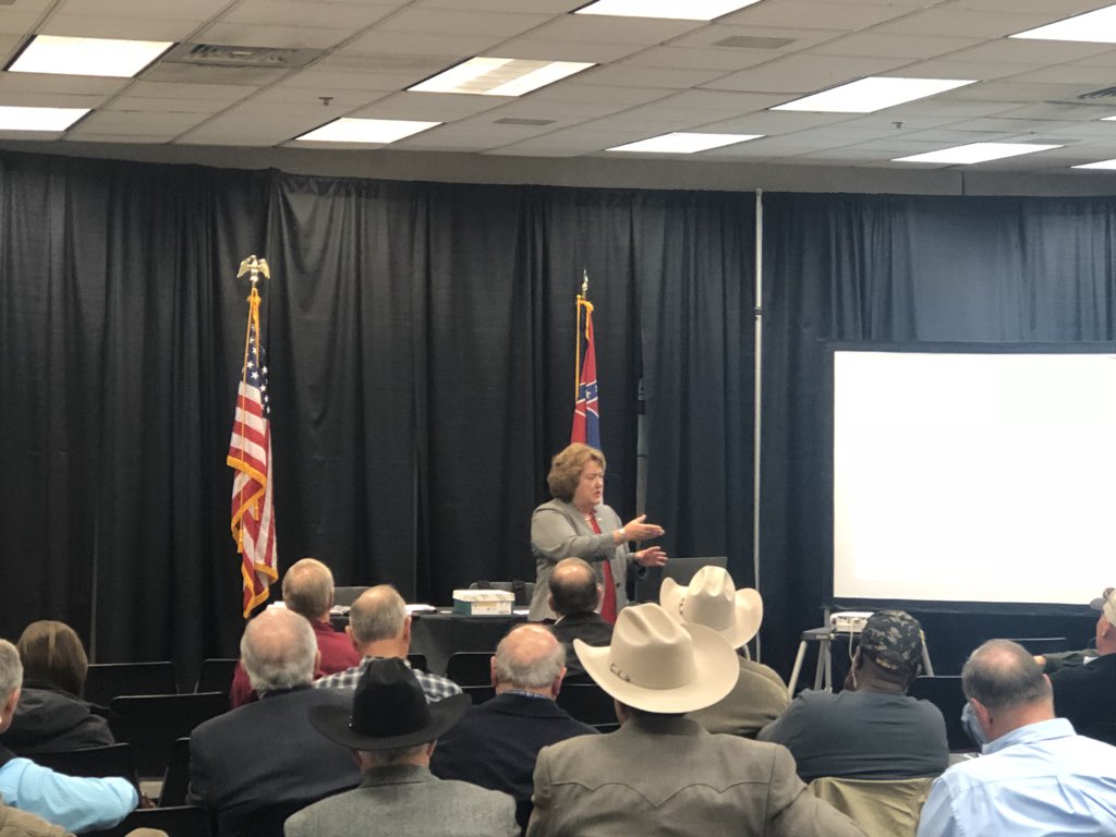 Honored to have the President of the National Cattlemen’s Beef Association Jennifer Houston to speak at the MS Cattlemen’s Convention in Jackson today. Welcome to Mississippi, Jennifer.  #MSUext