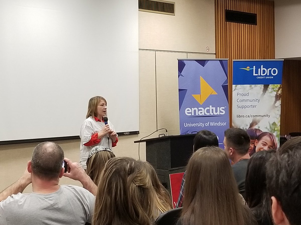 Hus4Abd's tweet photo. Kim, an addiction survivor tells everyone at the Liberty for All event her story and how she was able to change her life.
#addiction #JRN417 https://t.co/4yokgYlesh
